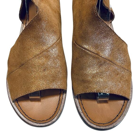 Free People Women’s Sz 8.5 Metallic Tan Sandals Mont Blanc Leather Cutout Flats - Picture 6 of 10